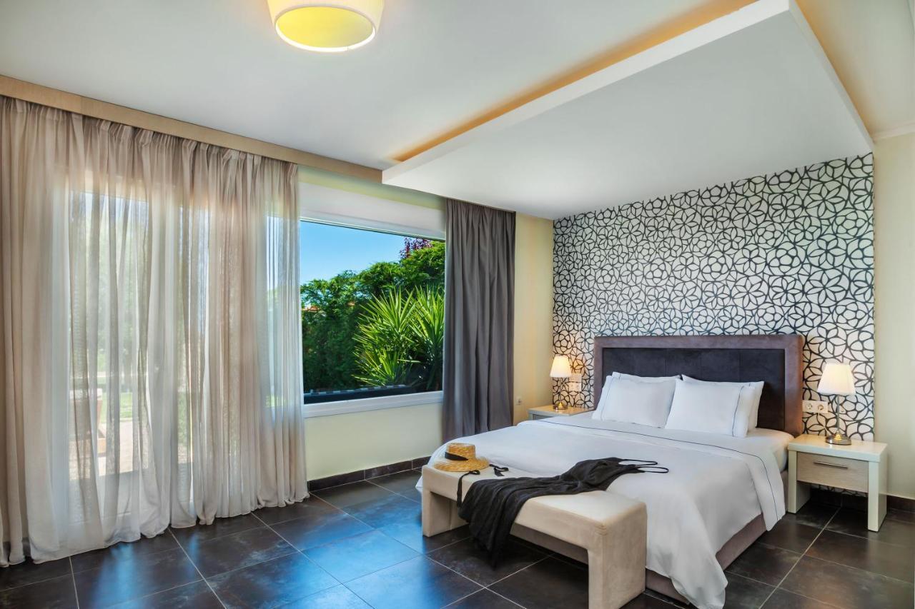 Sunny Villas Resort & Spa Hanioti Esterno foto